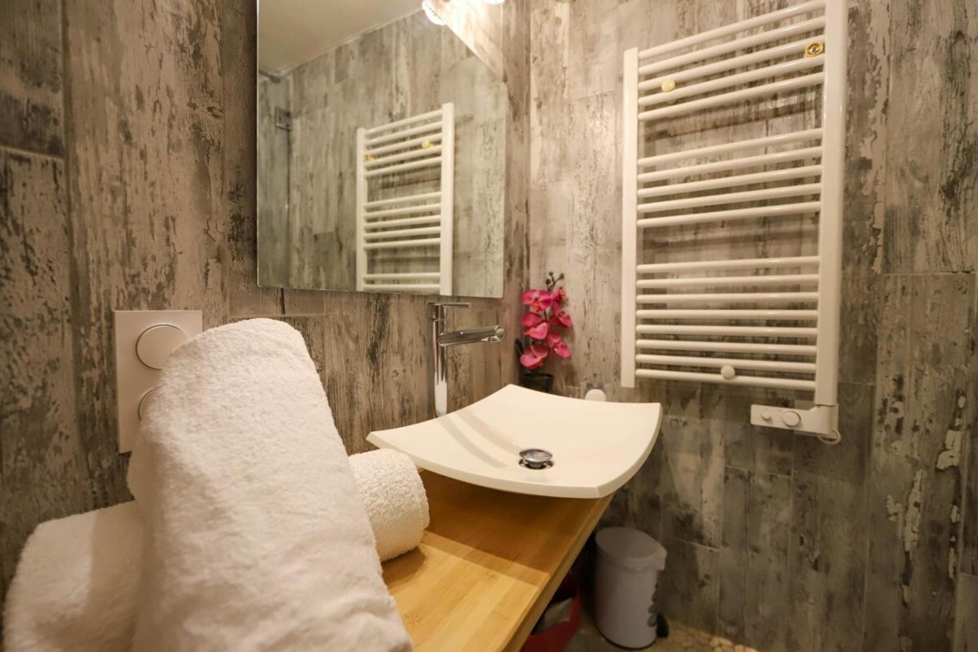 Le Cocon - Lofts & Lakes Certified 4-Stars Άννεσι Εξωτερικό φωτογραφία
